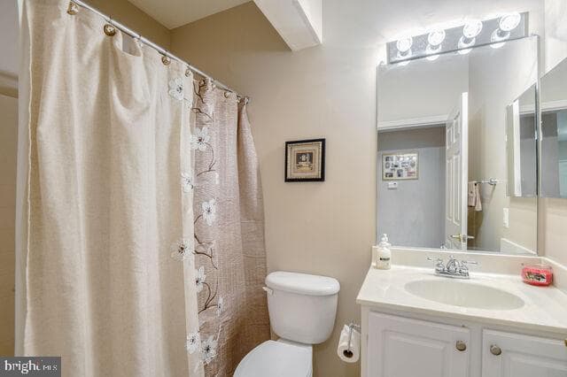 305 Wyndham Circle #305 G photo 18