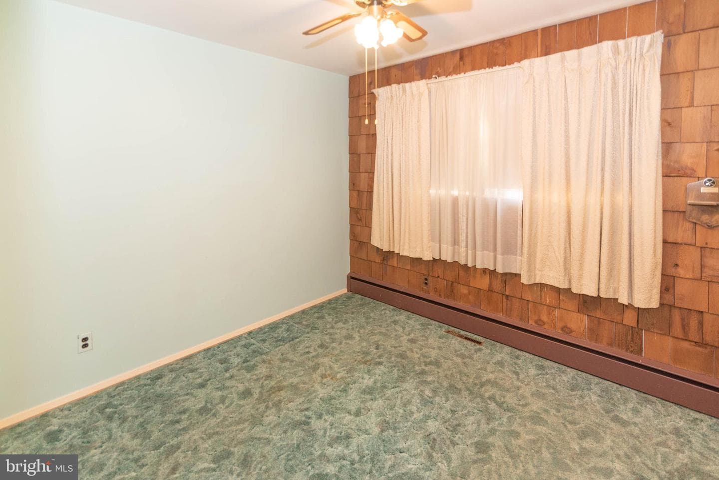 12111 Park Heights Avenue photo 18