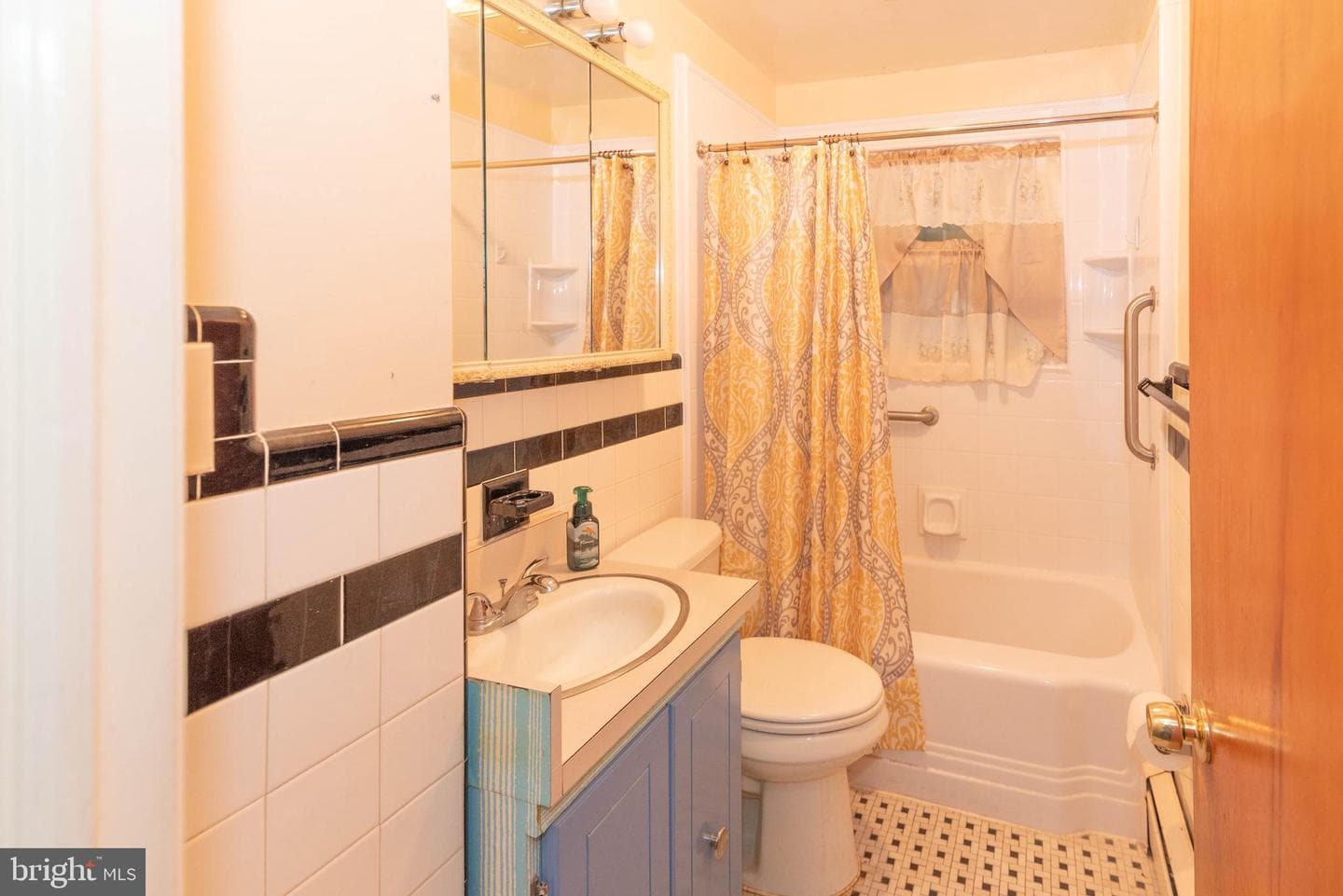 12111 Park Heights Avenue photo 22