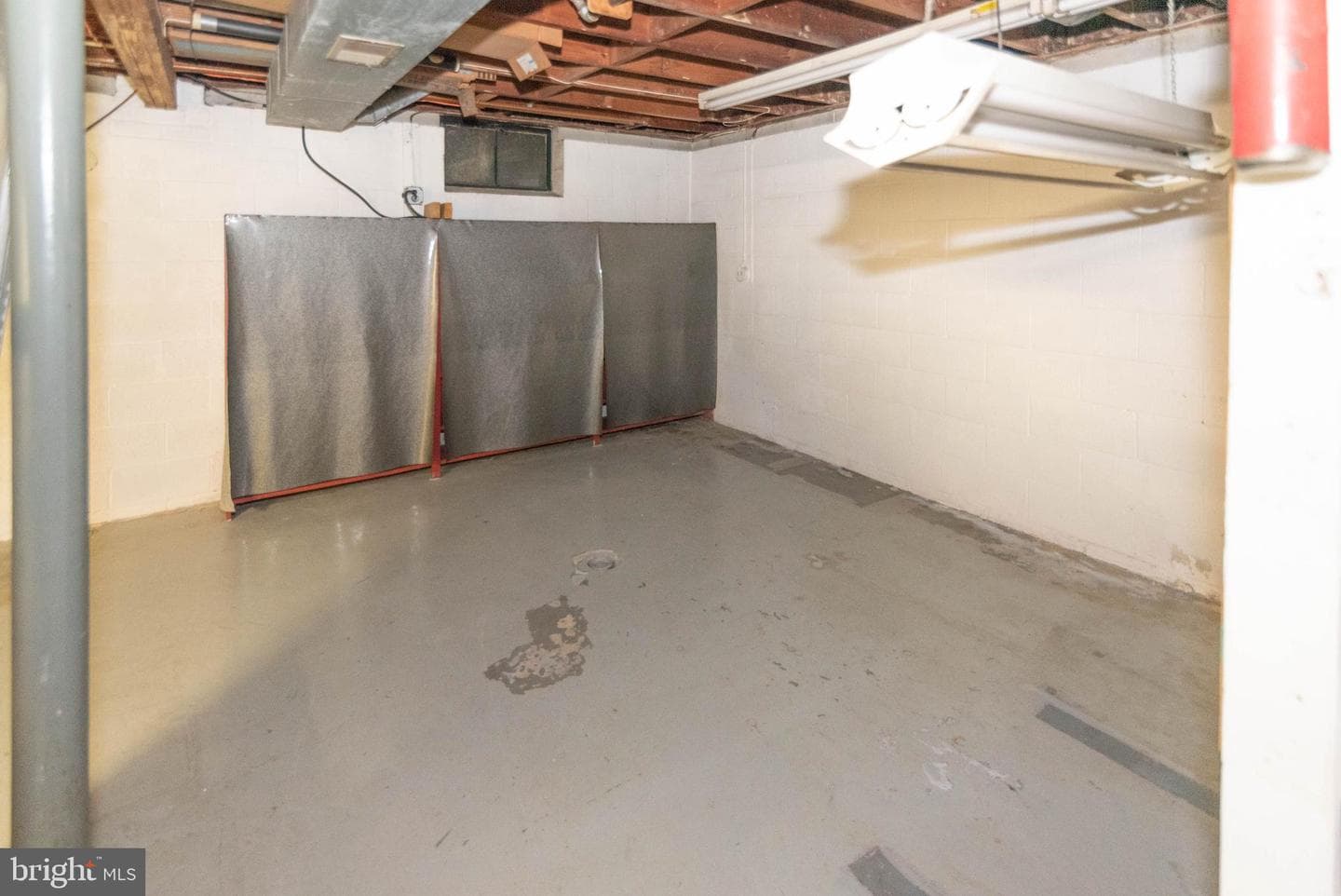 12111 Park Heights Avenue photo 30