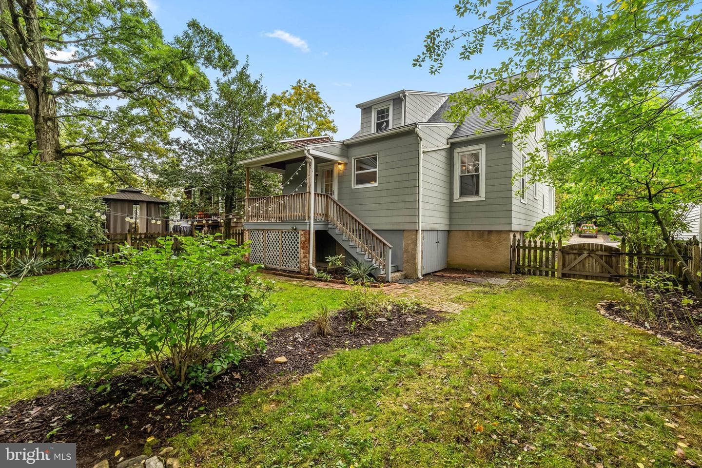 727 Dunkirk Road photo 43