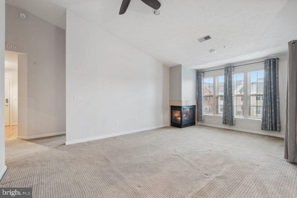 19 Brook Farm Court #19j photo 14