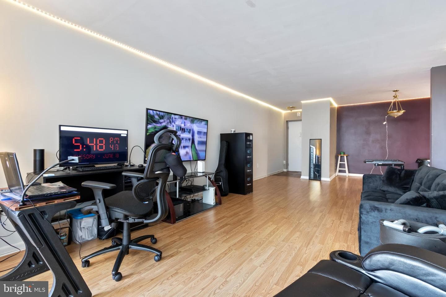 130 Slade Avenue #516 photo 3