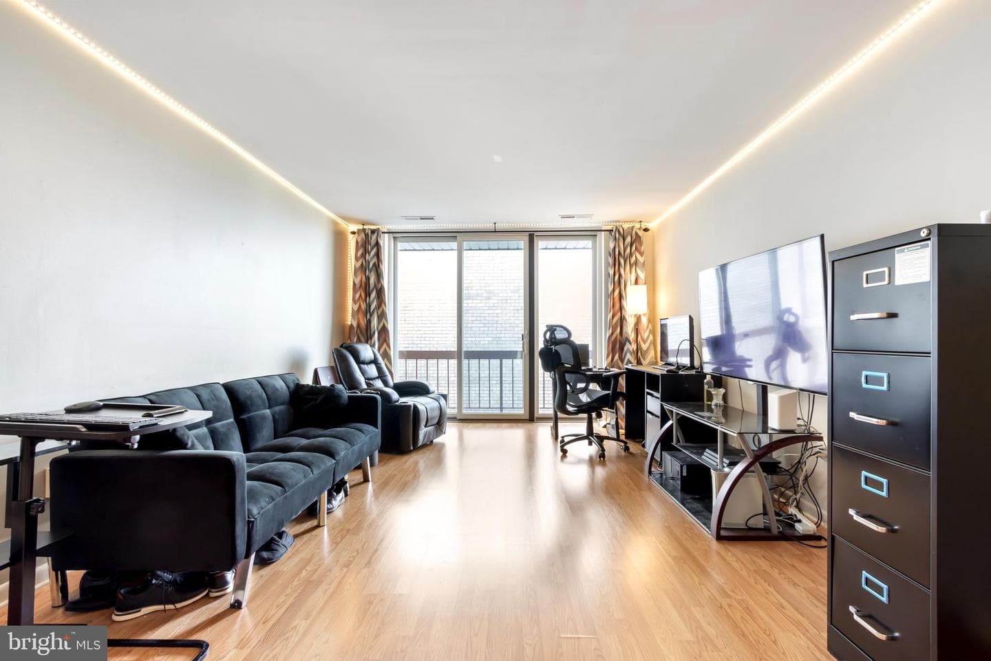 130 Slade Avenue #516 photo 4