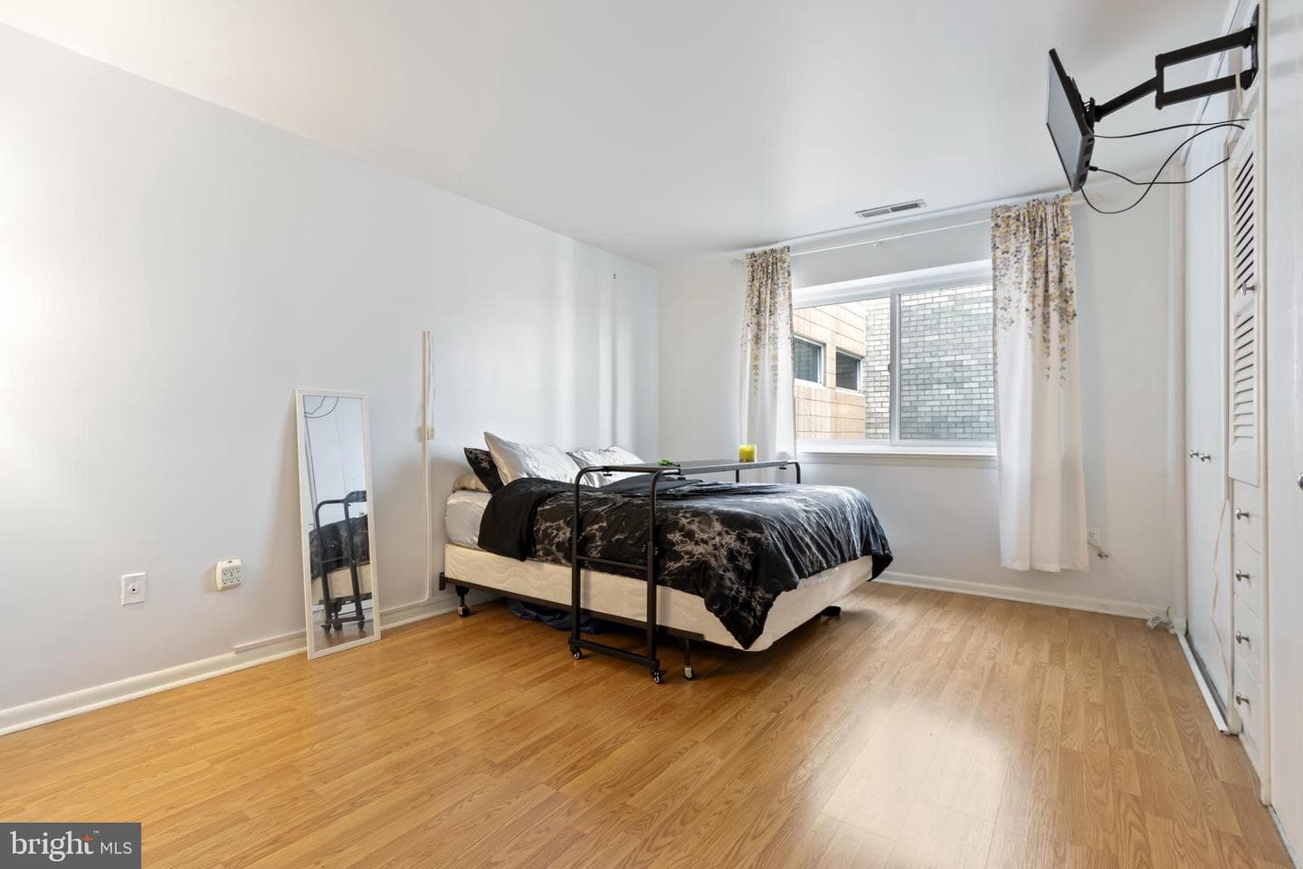 130 Slade Avenue #516 photo 7