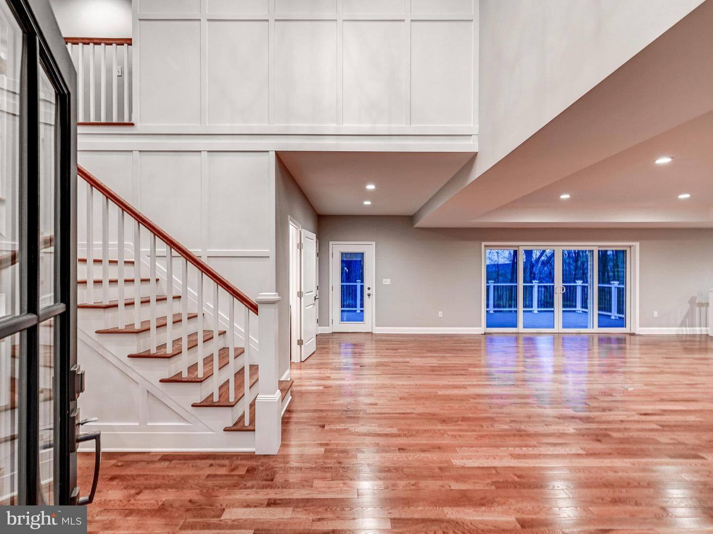 11317 Manor Road photo 4