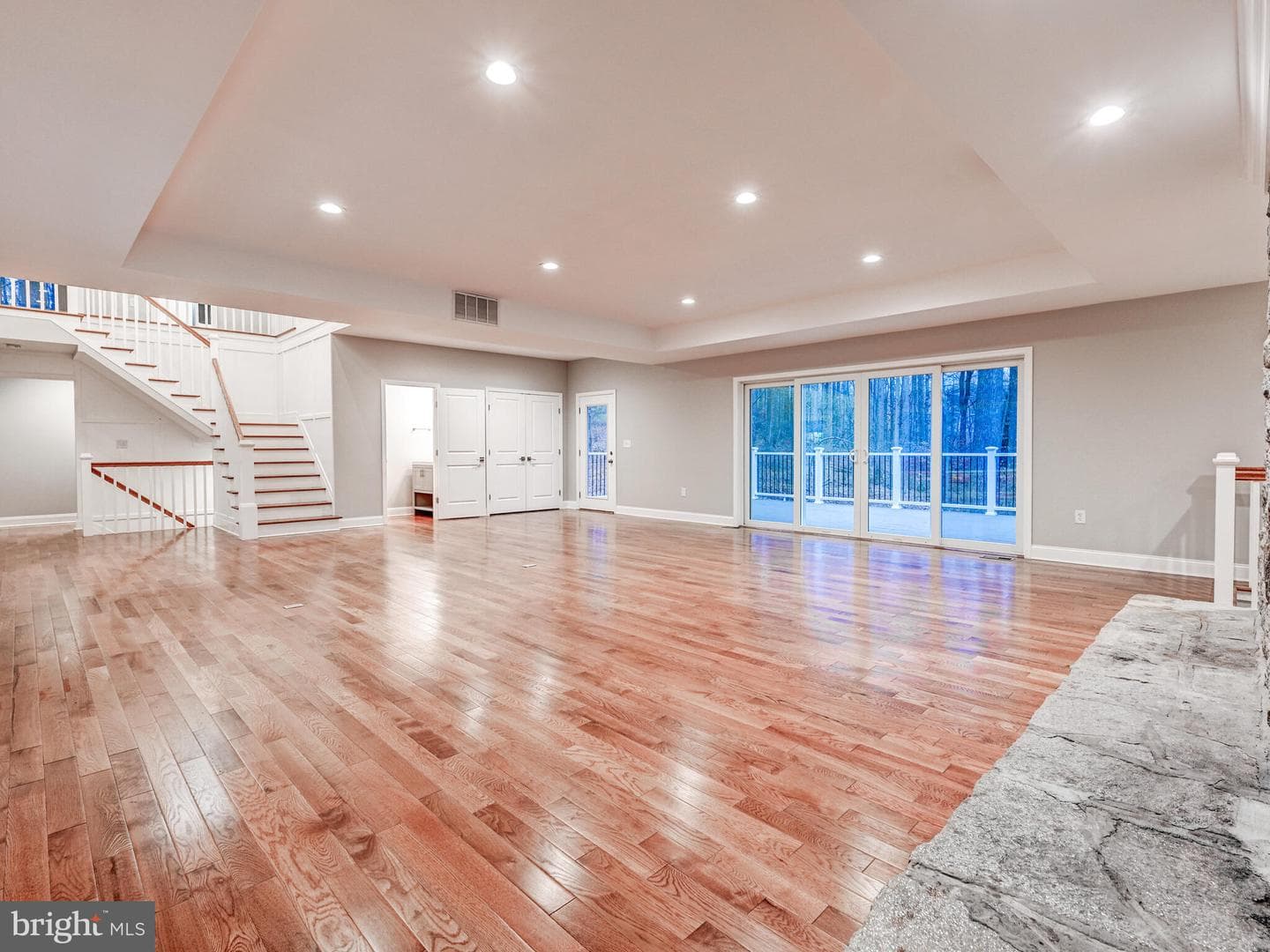 11317 Manor Road photo 9