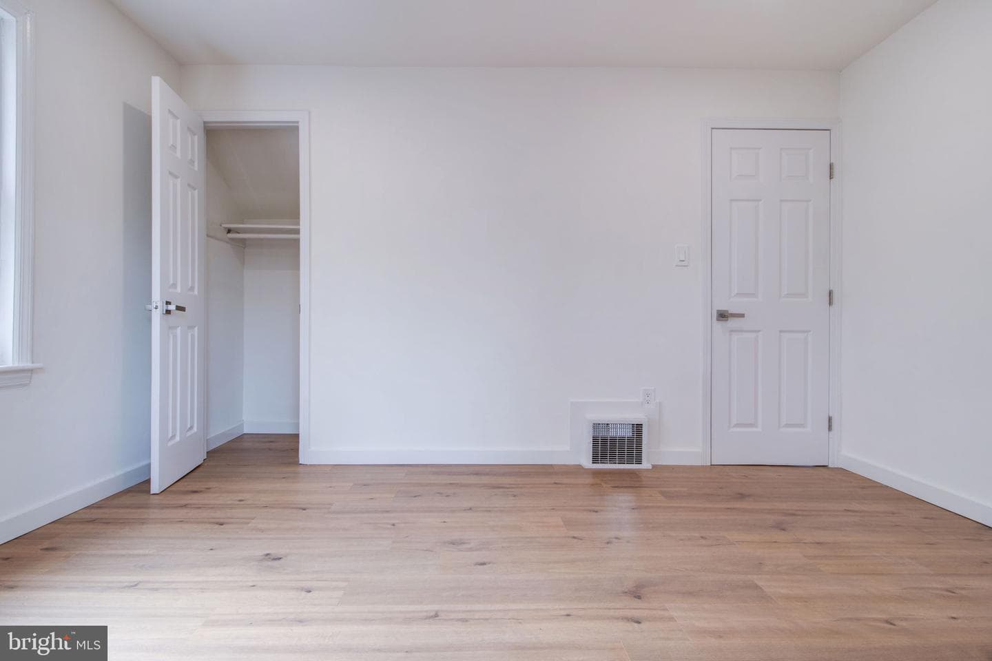 5306 Pembroke Avenue photo 17