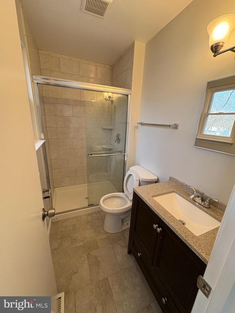 7004 Upper Mills Circle photo 11