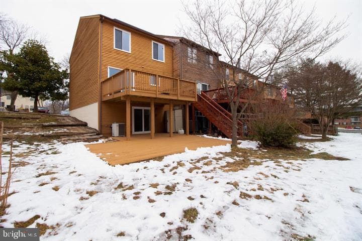 1 Glyer Court photo 13