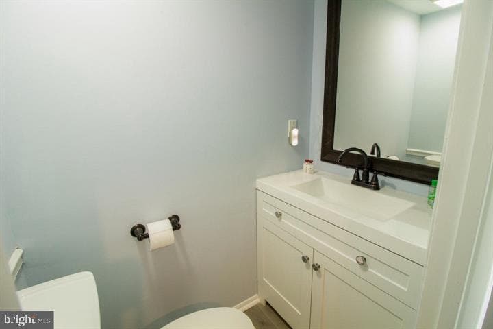 1 Glyer Court photo 7