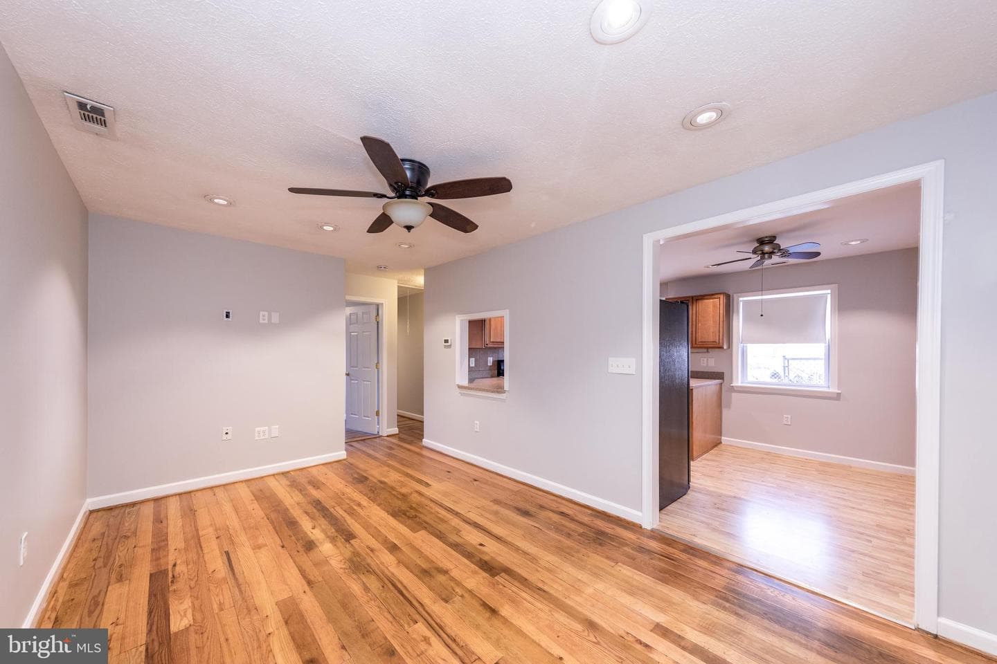 602 Dale Avenue photo 3
