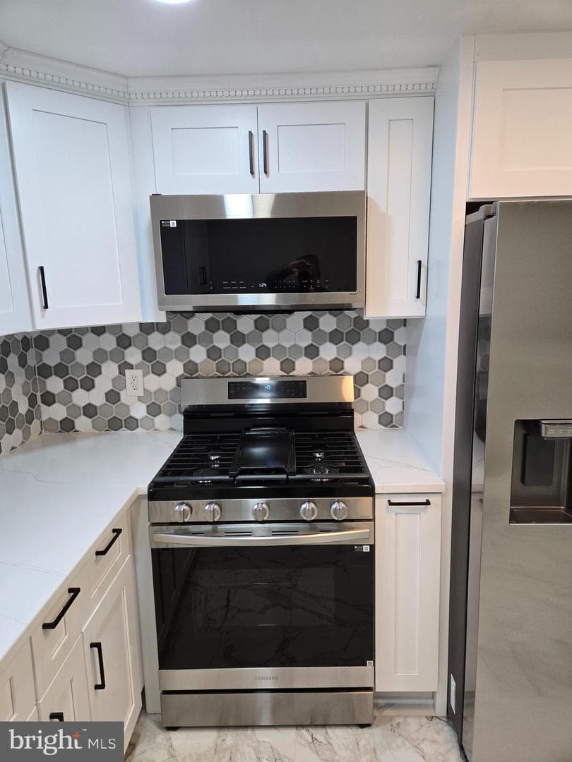 1016 Middleborough Road photo 6