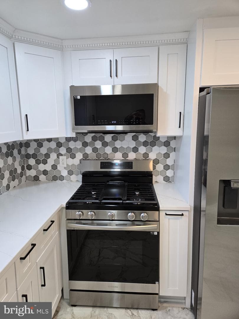 1016 Middleborough Road photo 8