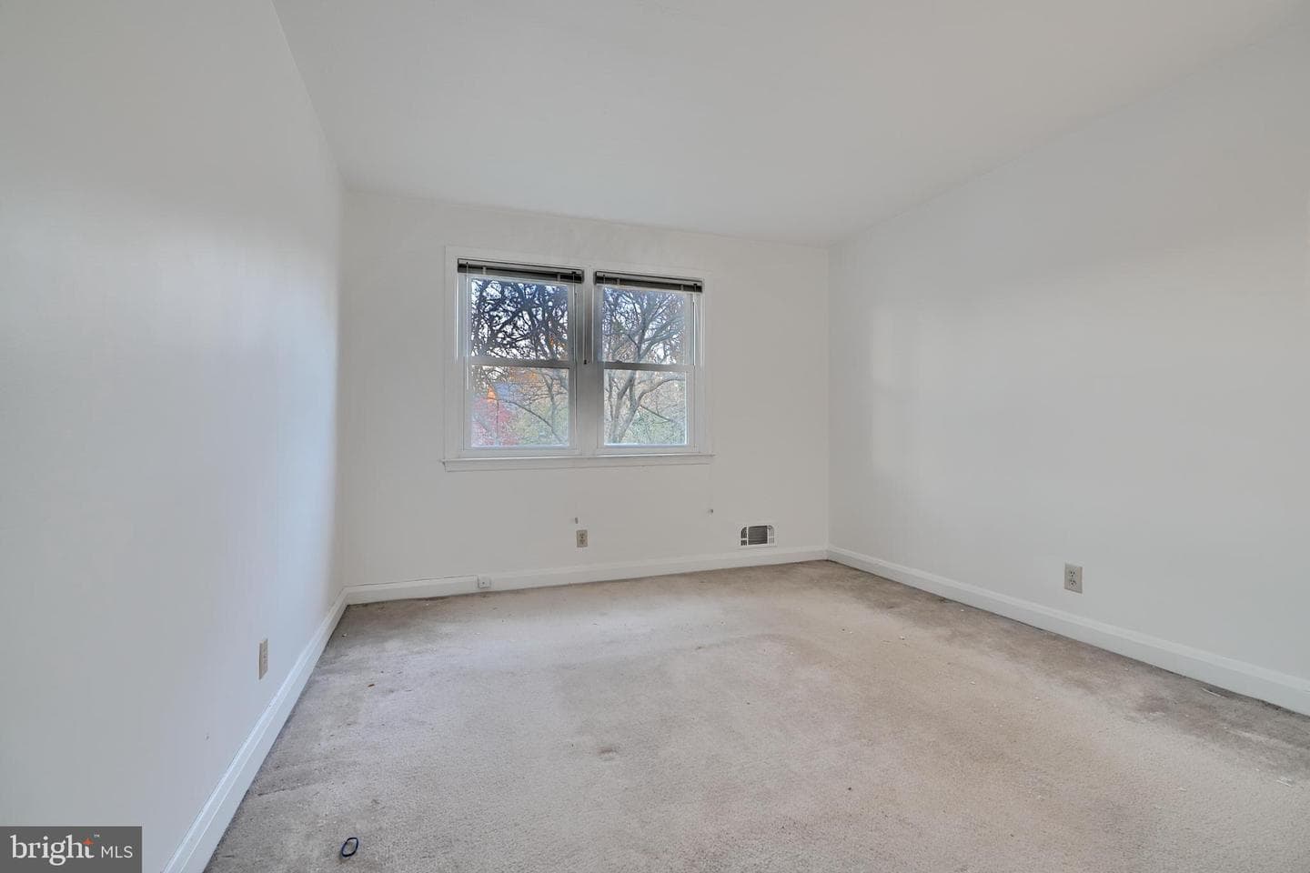 1027 Winsford Road photo 13