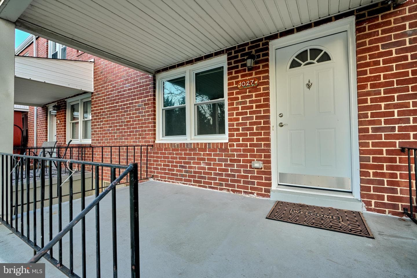 1027 Winsford Road photo 2