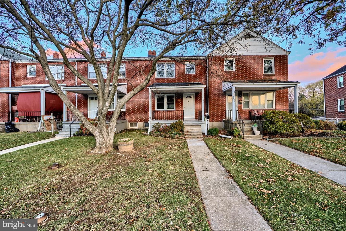 1027 Winsford Road photo 3