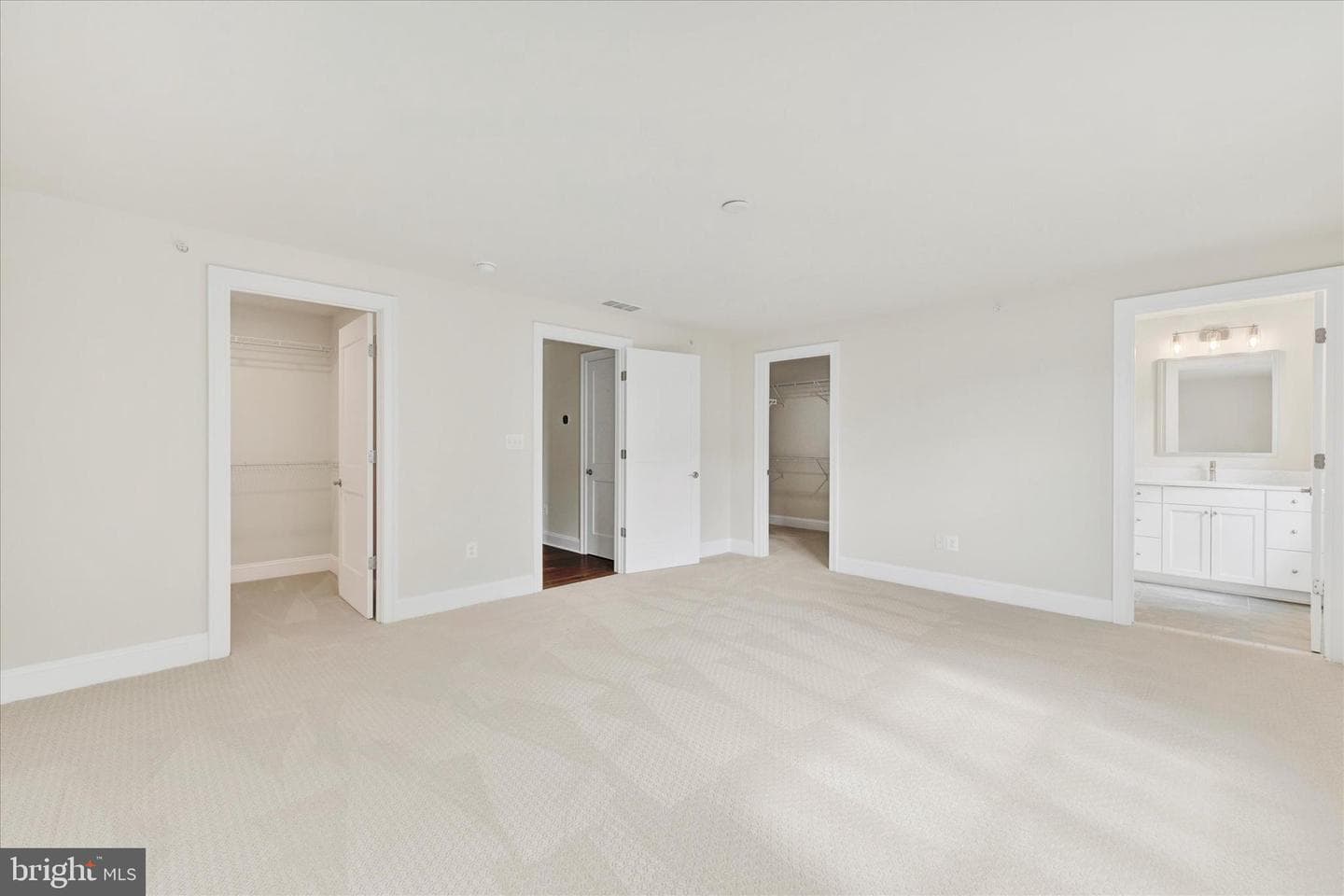 138 Villabrook Way photo 30