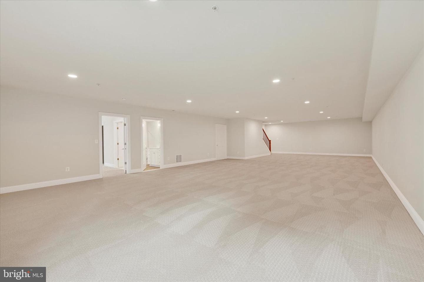 138 Villabrook Way photo 44