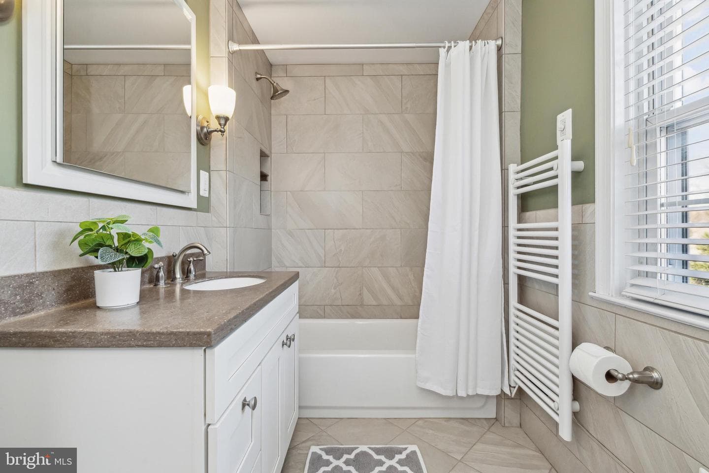514 Yarmouth Road photo 19