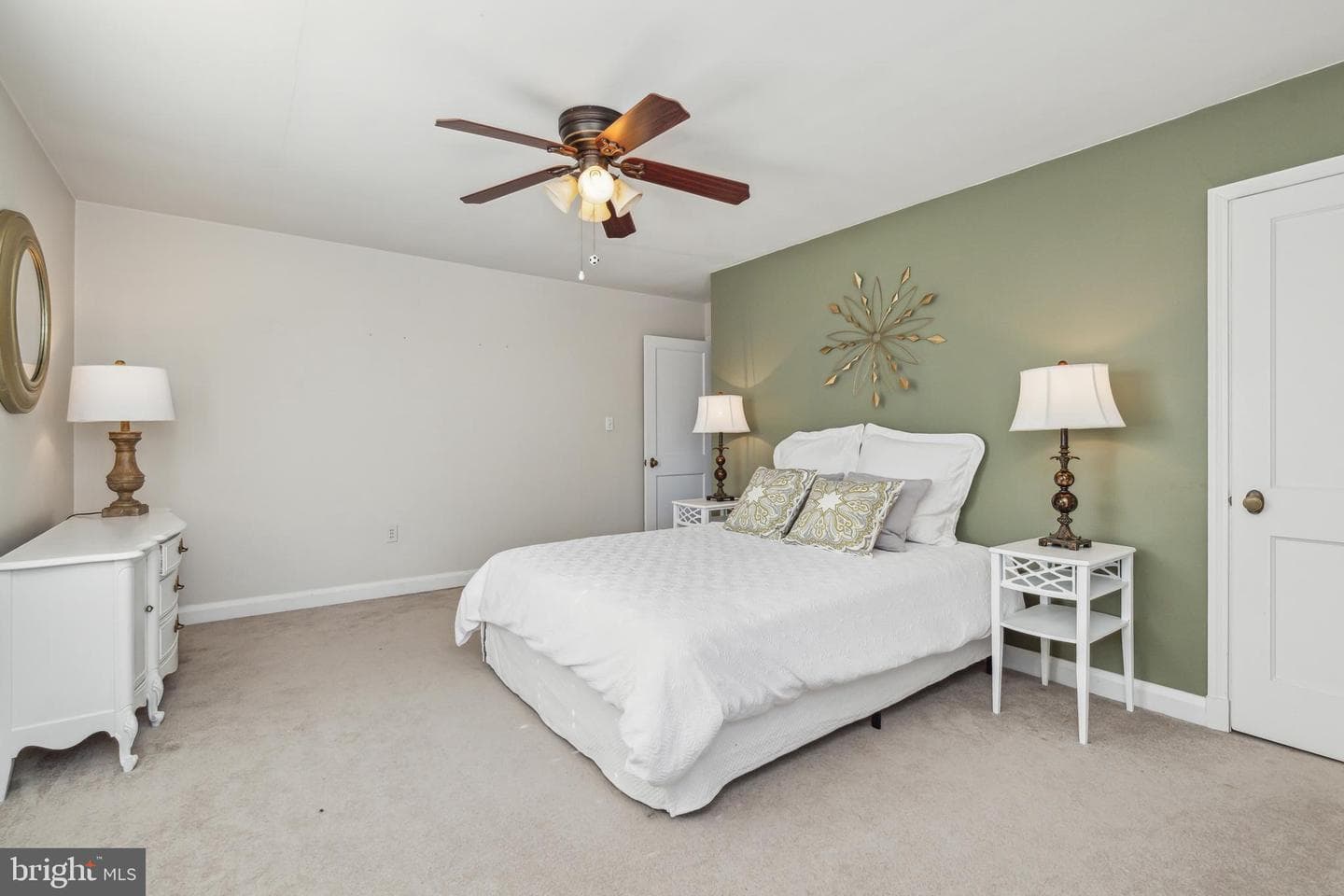 514 Yarmouth Road photo 20