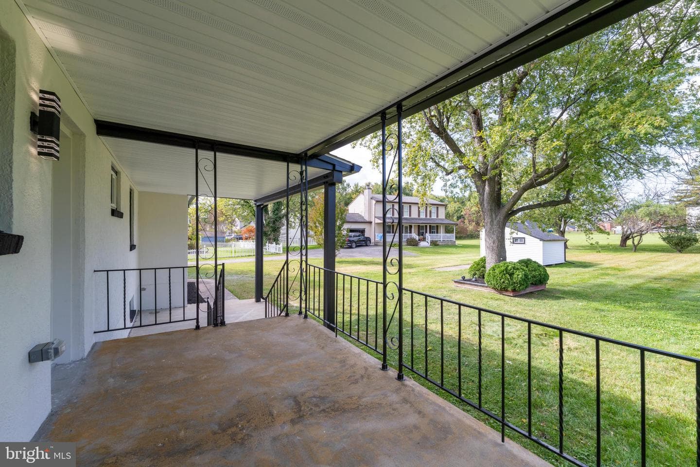 9512 Horn Avenue photo 38