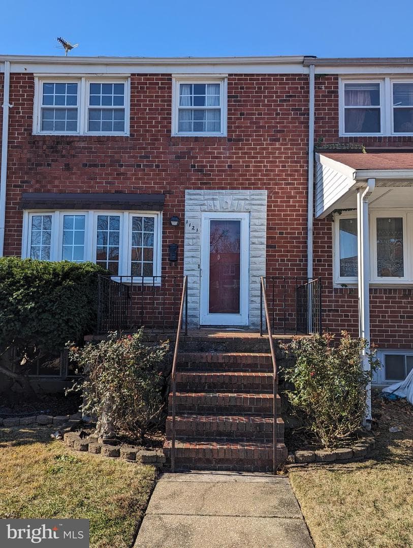1121 Linden Avenue