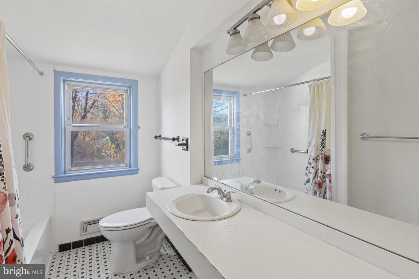 1121 Linden Avenue photo 13