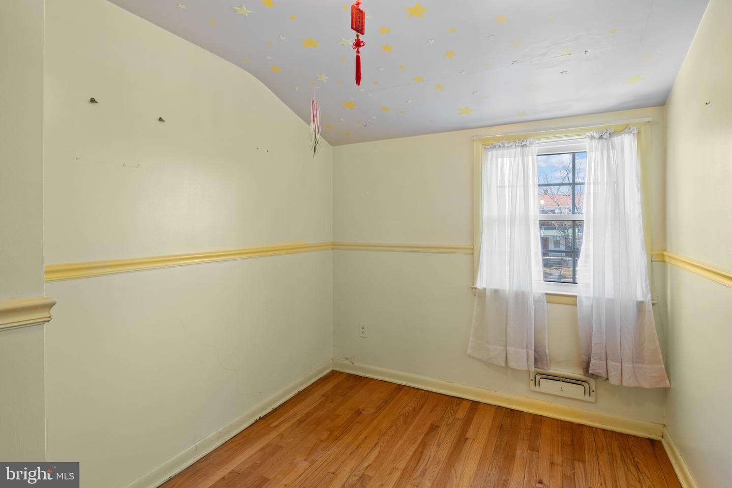1121 Linden Avenue photo 14