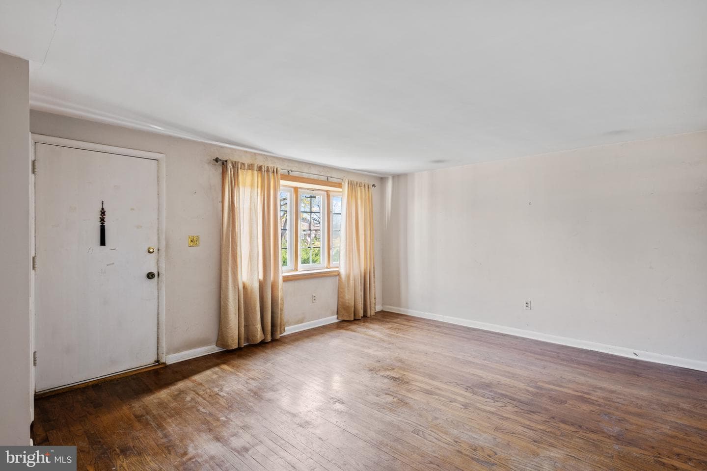 1121 Linden Avenue photo 4