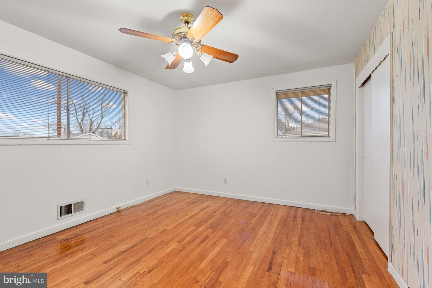 7410 Shirley Road photo 22