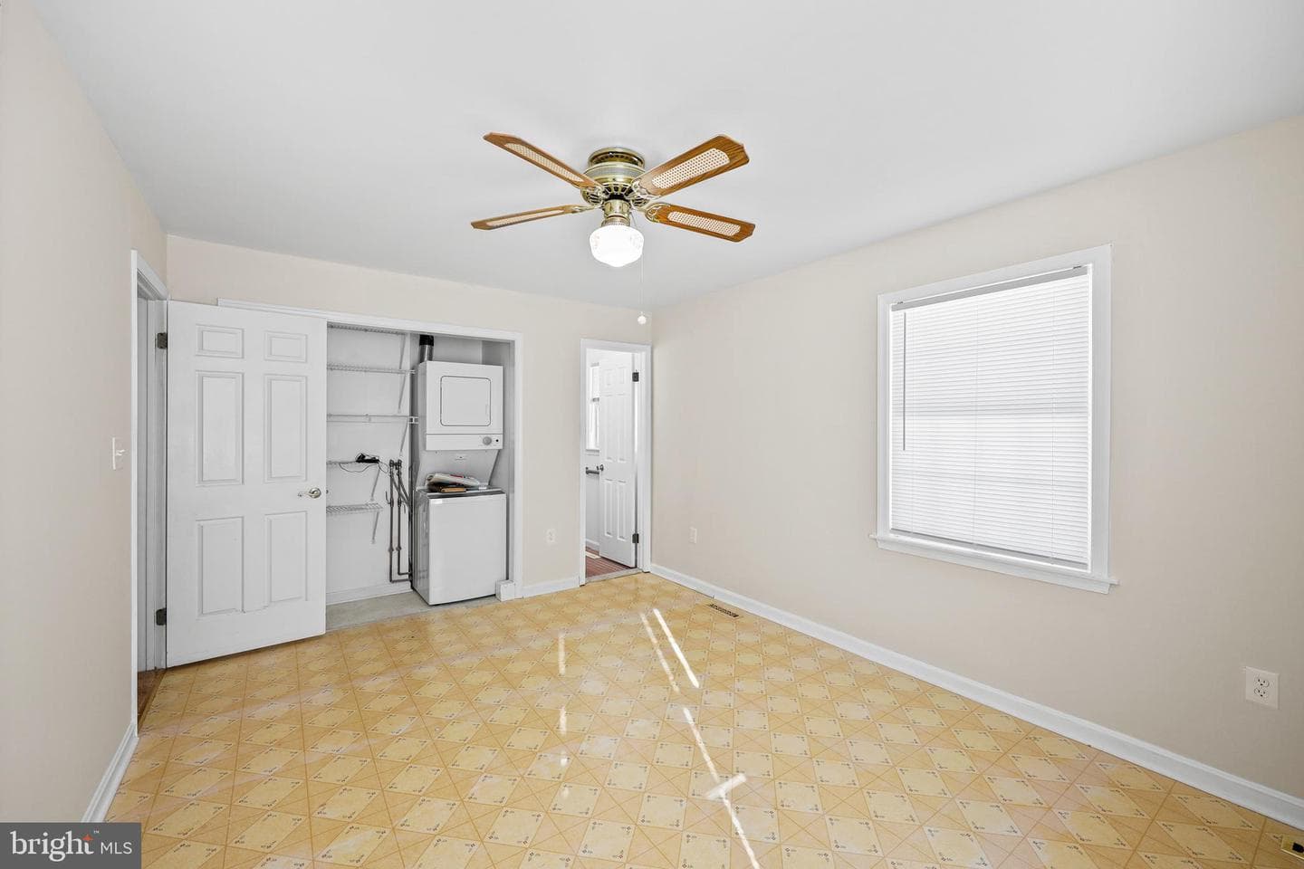 4434 Silver Spring Road photo 15
