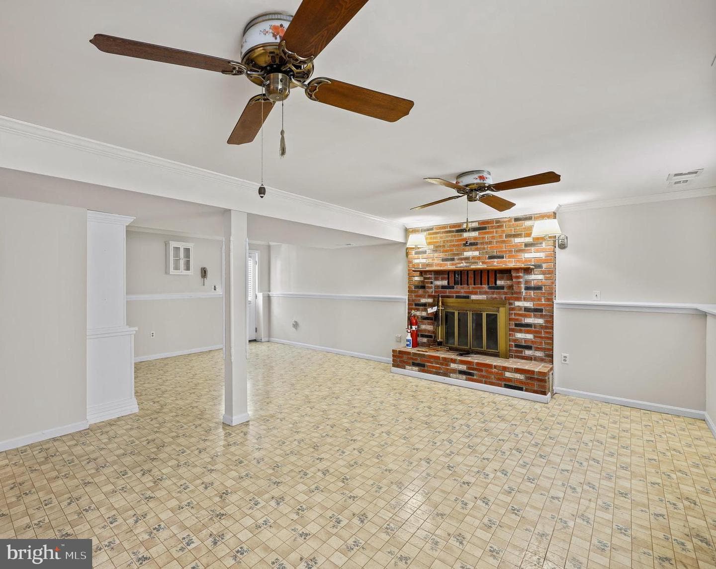 4434 Silver Spring Road photo 5