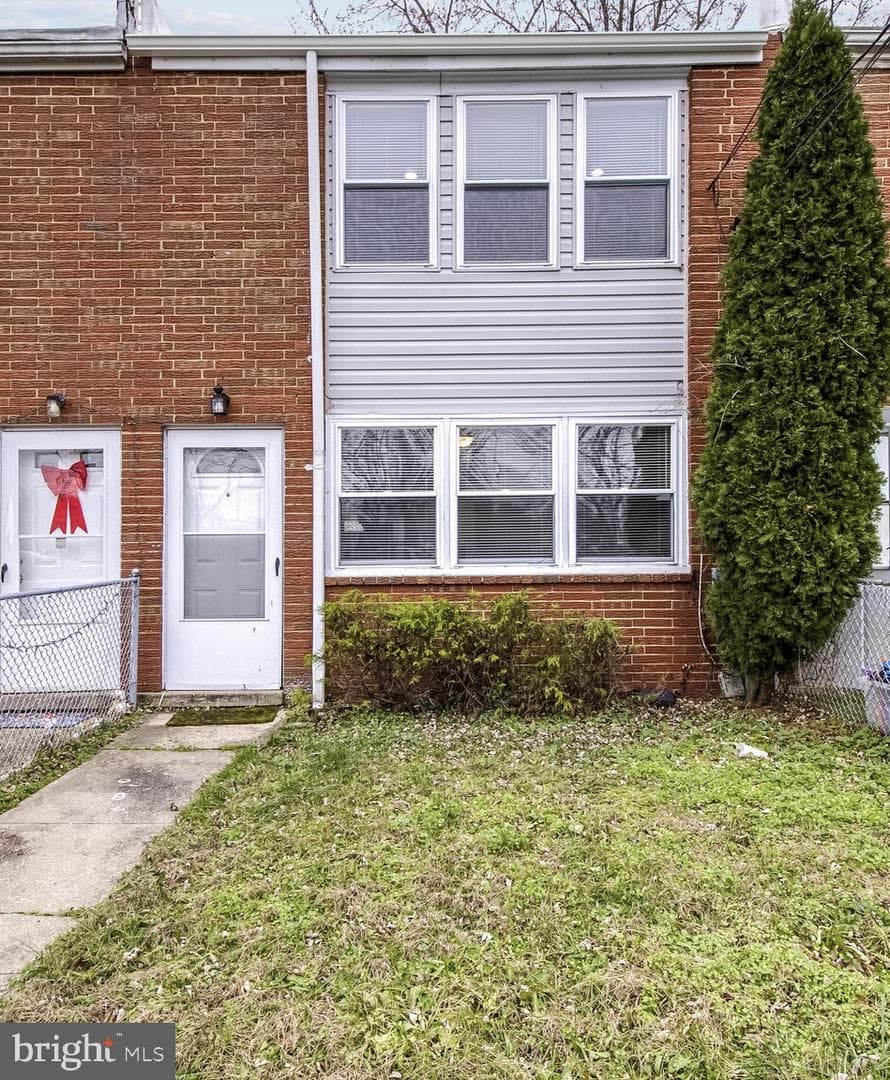 3176 Shiloh Court photo 2