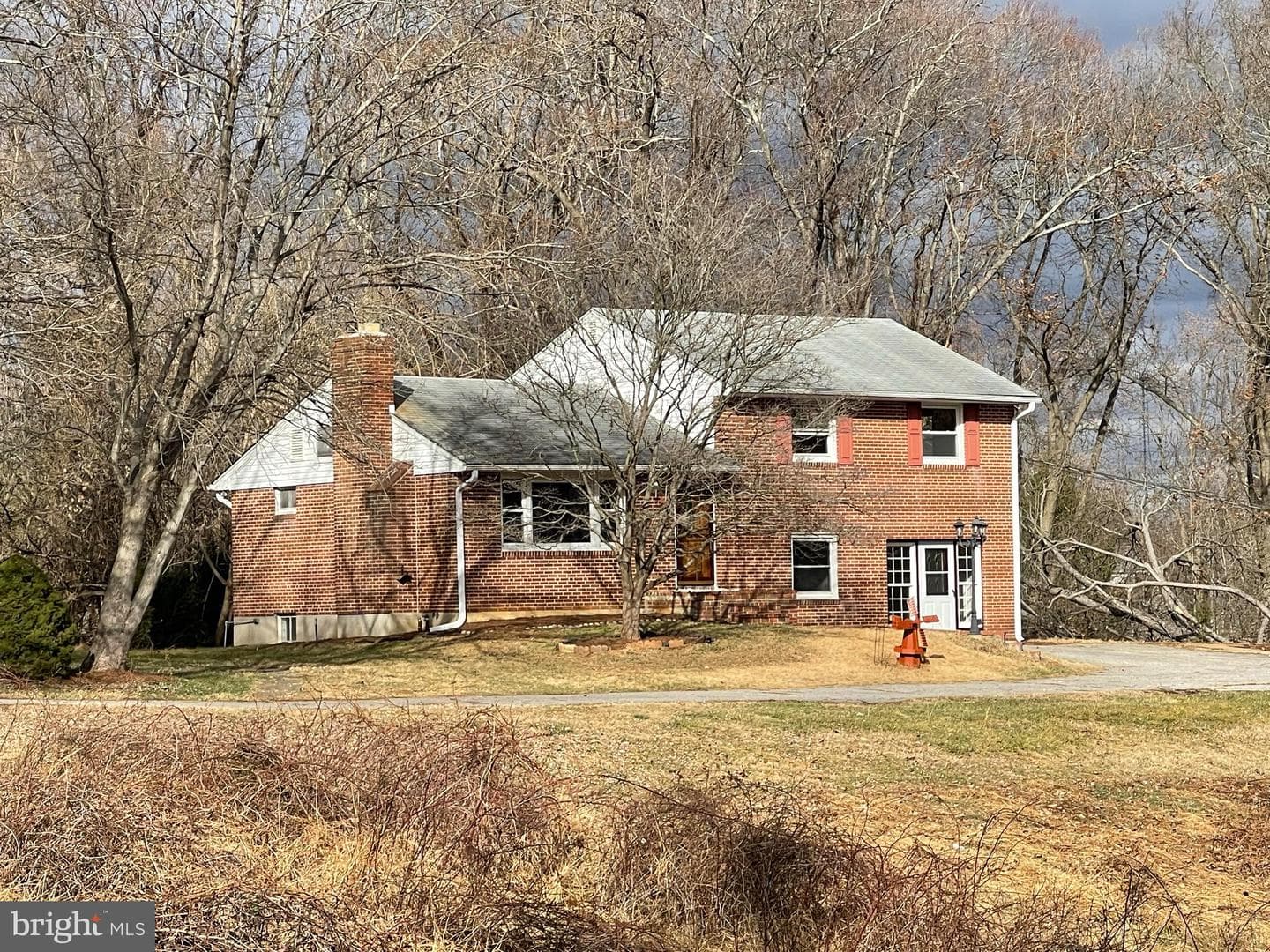 9828 Magledt Road photo 3