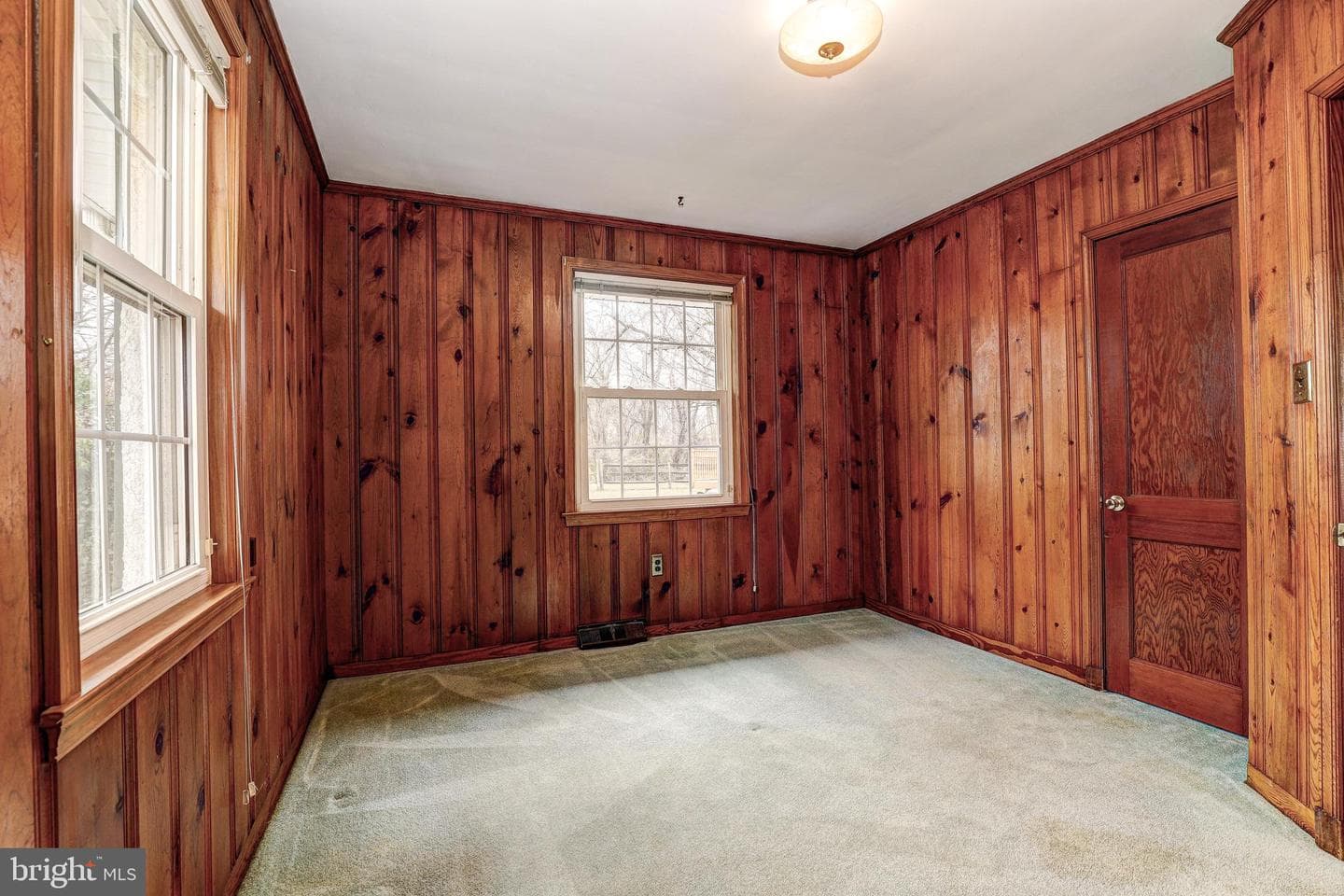 105 Washington Street photo 27