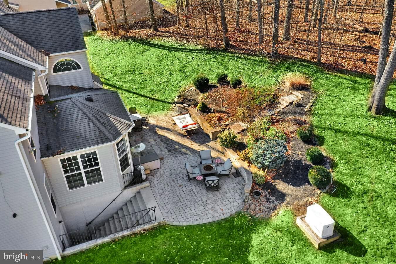 909 Zenith Drive photo 59