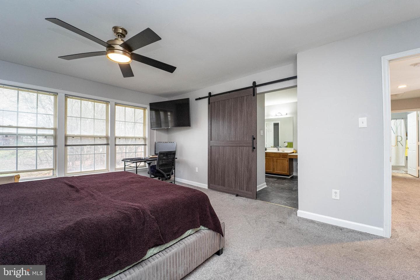 8735 Lisa Lane photo 31