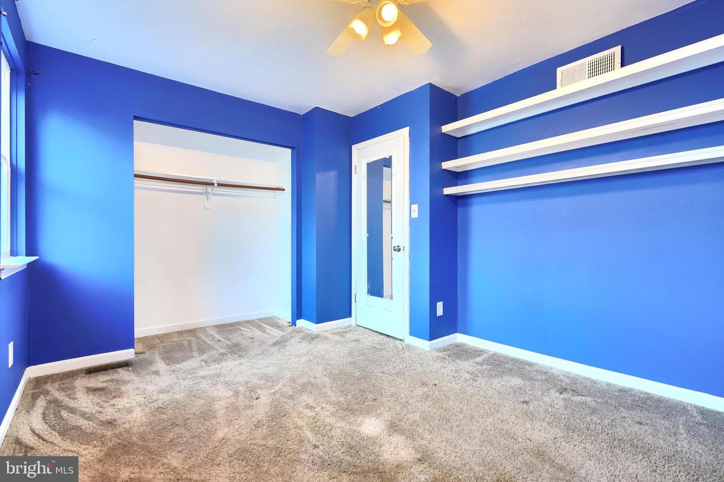 10 Bohn Court photo 10