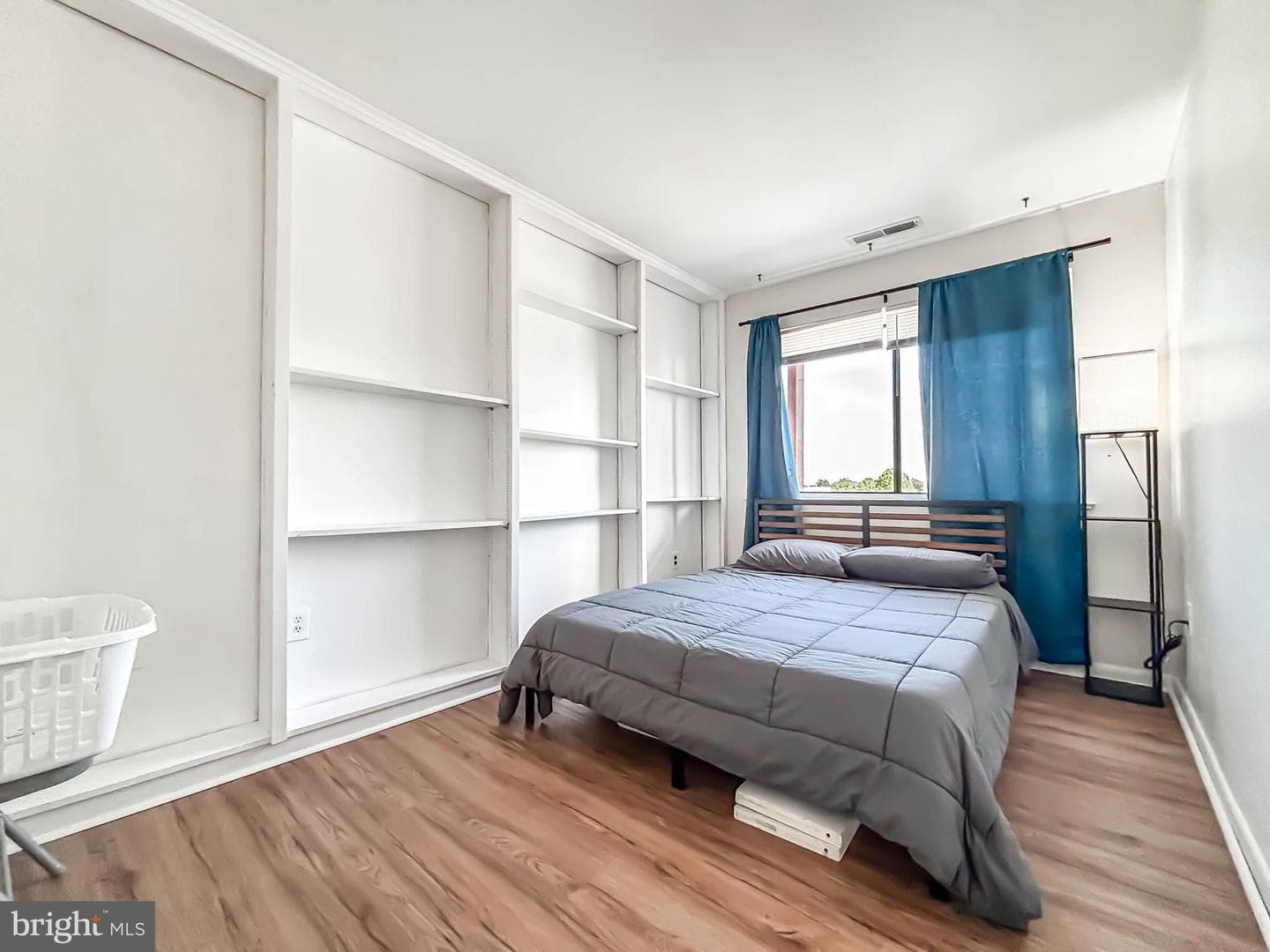 130 Slade Avenue #520 photo 18