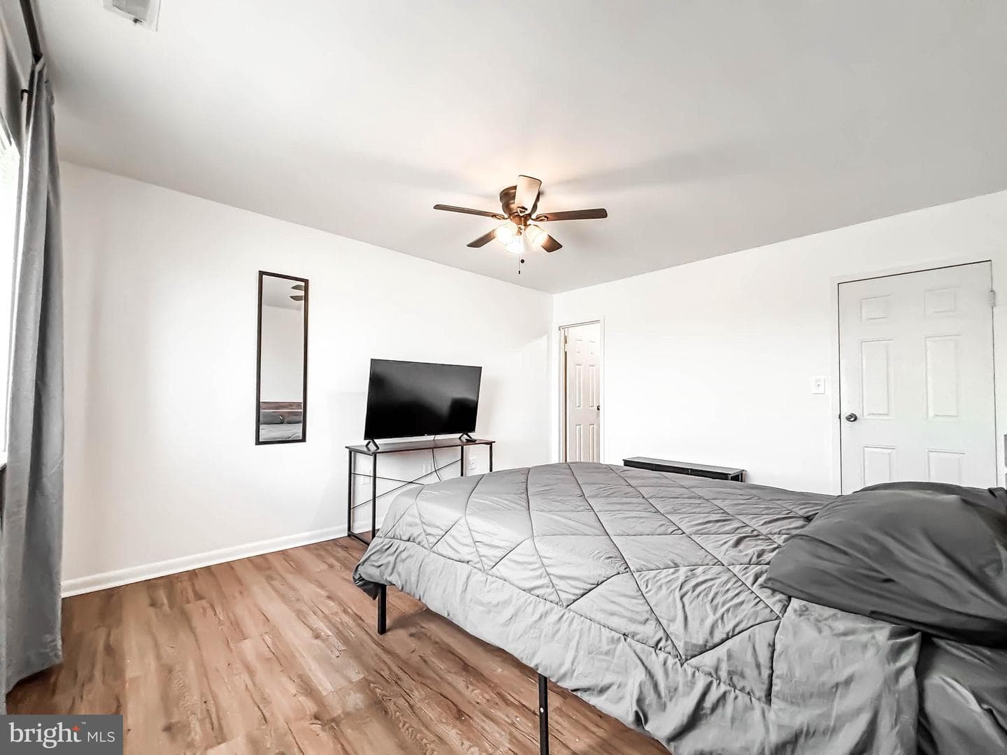 130 Slade Avenue #520 photo 26