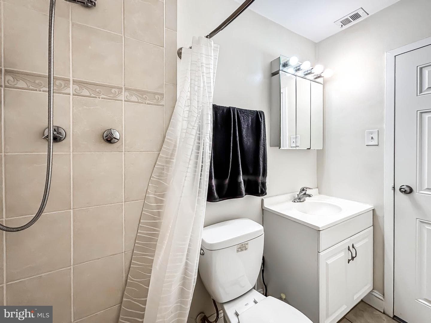 130 Slade Avenue #520 photo 34