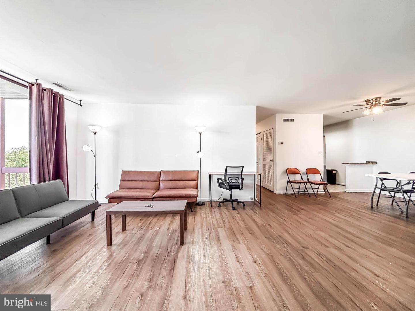130 Slade Avenue #520 photo 7