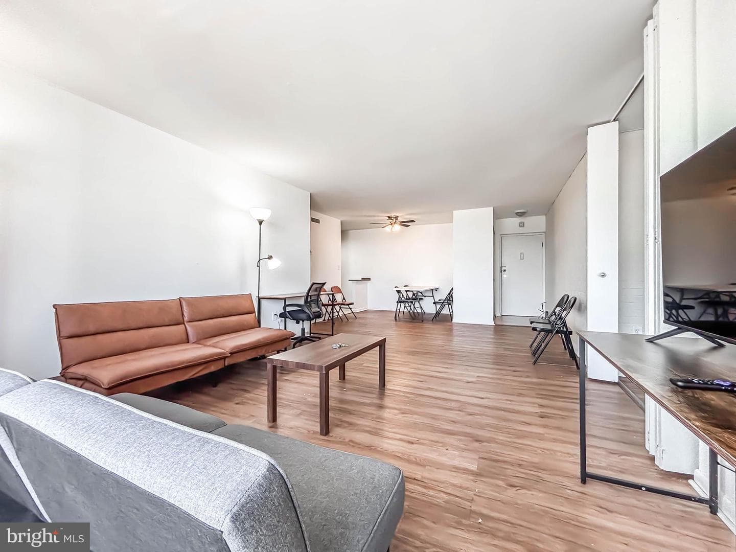 130 Slade Avenue #520 photo 9
