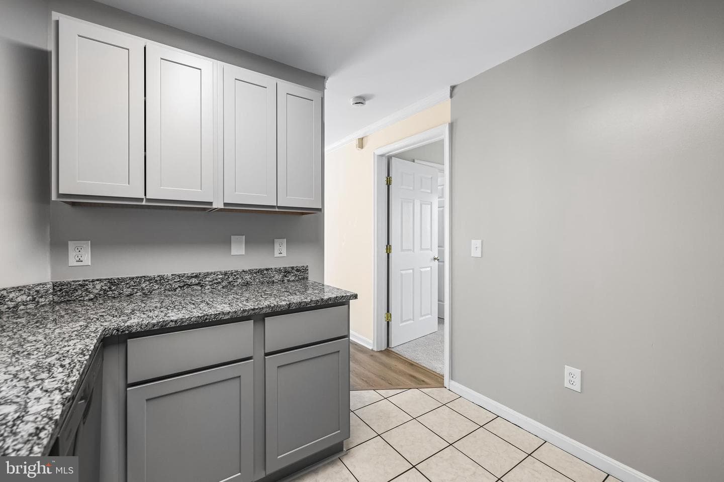 8813 Stone Ridge Circle #101 photo 23