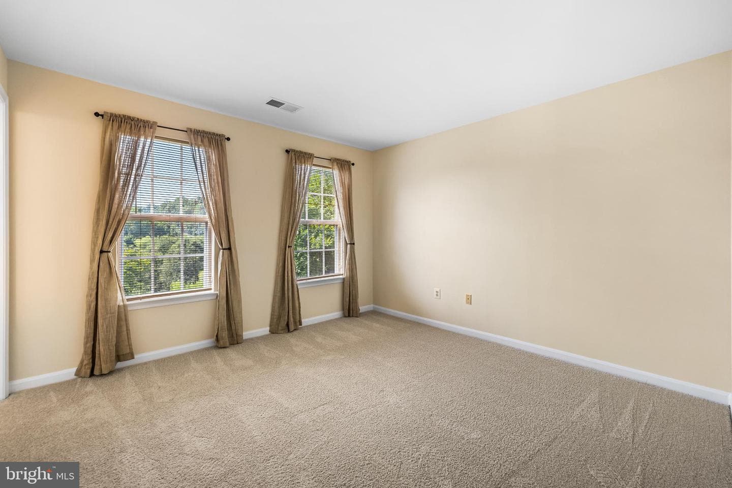 8813 Stone Ridge Circle #101 photo 29