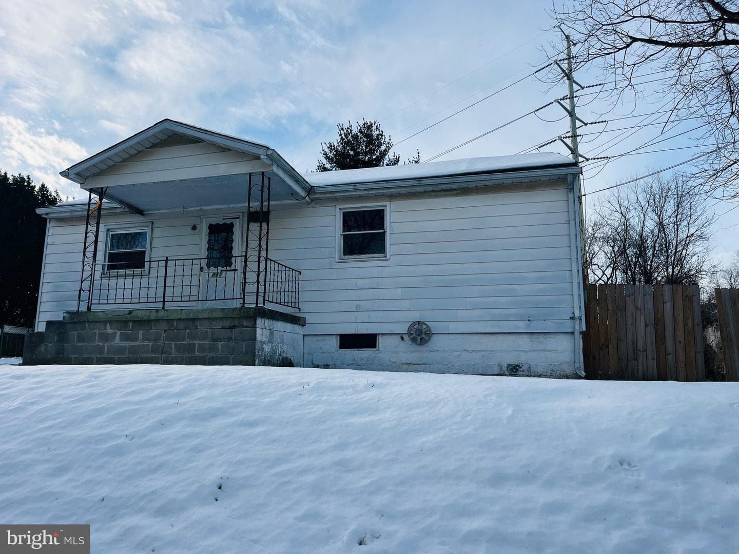812 Race Road photo 5