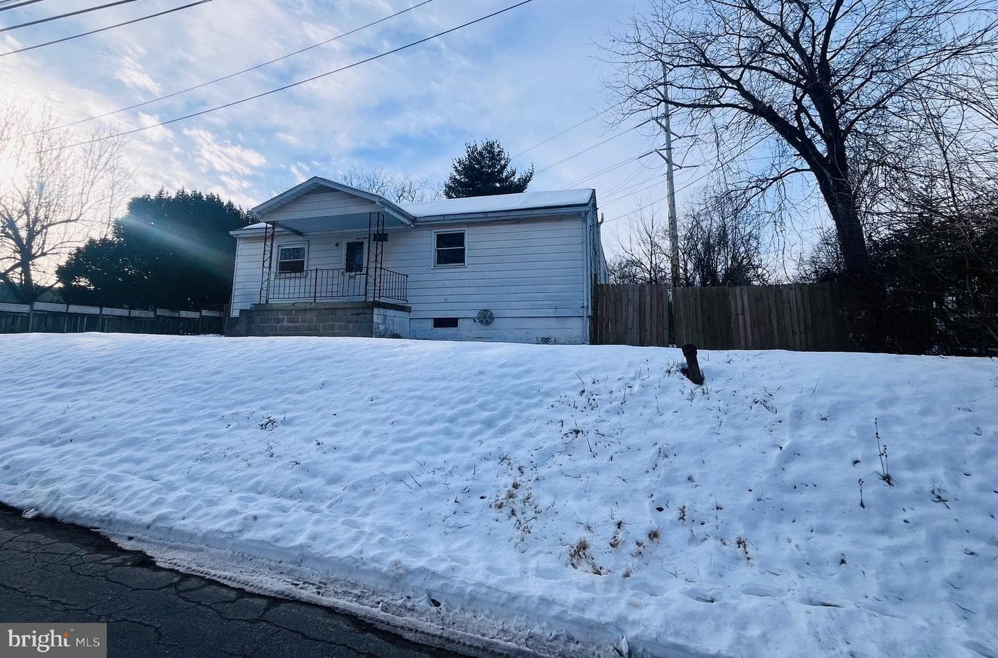 812 Race Road photo 6