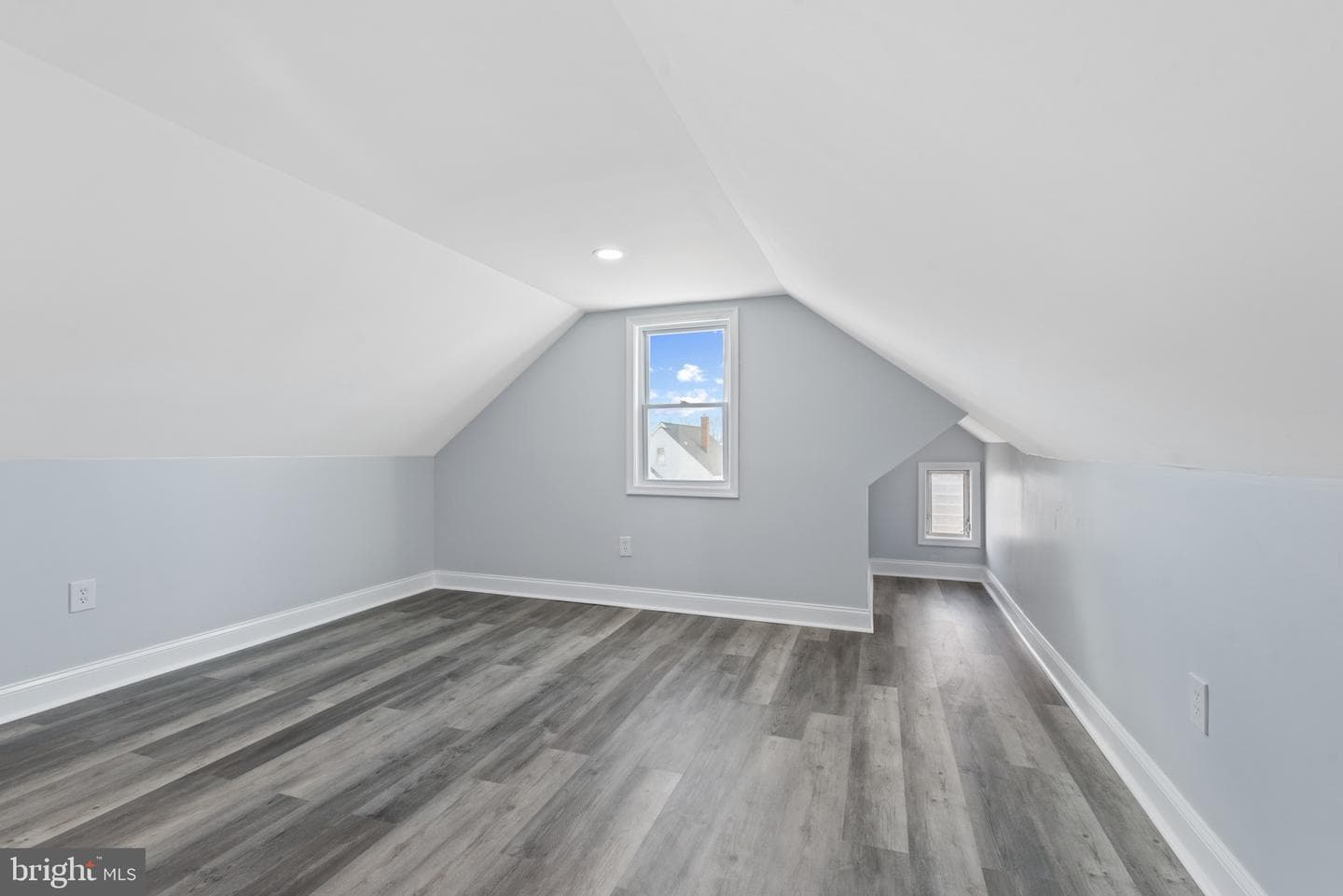 2206 Taylor Avenue photo 25