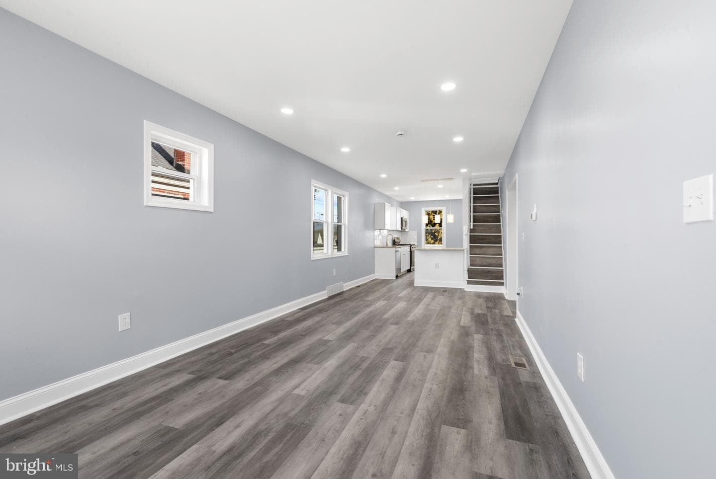 2206 Taylor Avenue photo 4